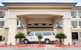 Quality Inn & Suites Austin Airport